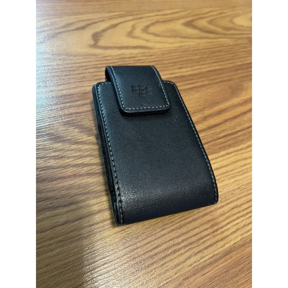 BlackBerry Vertical Leather Case Pouch with Swivel Belt Clip for BlackBerry
